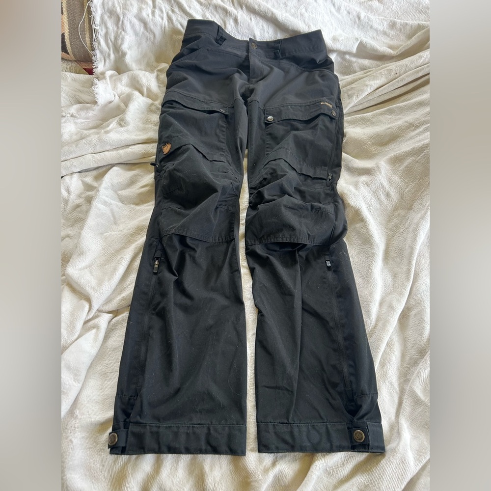 Fjallraven black G-1000 hiking pants. US size 32”-33”